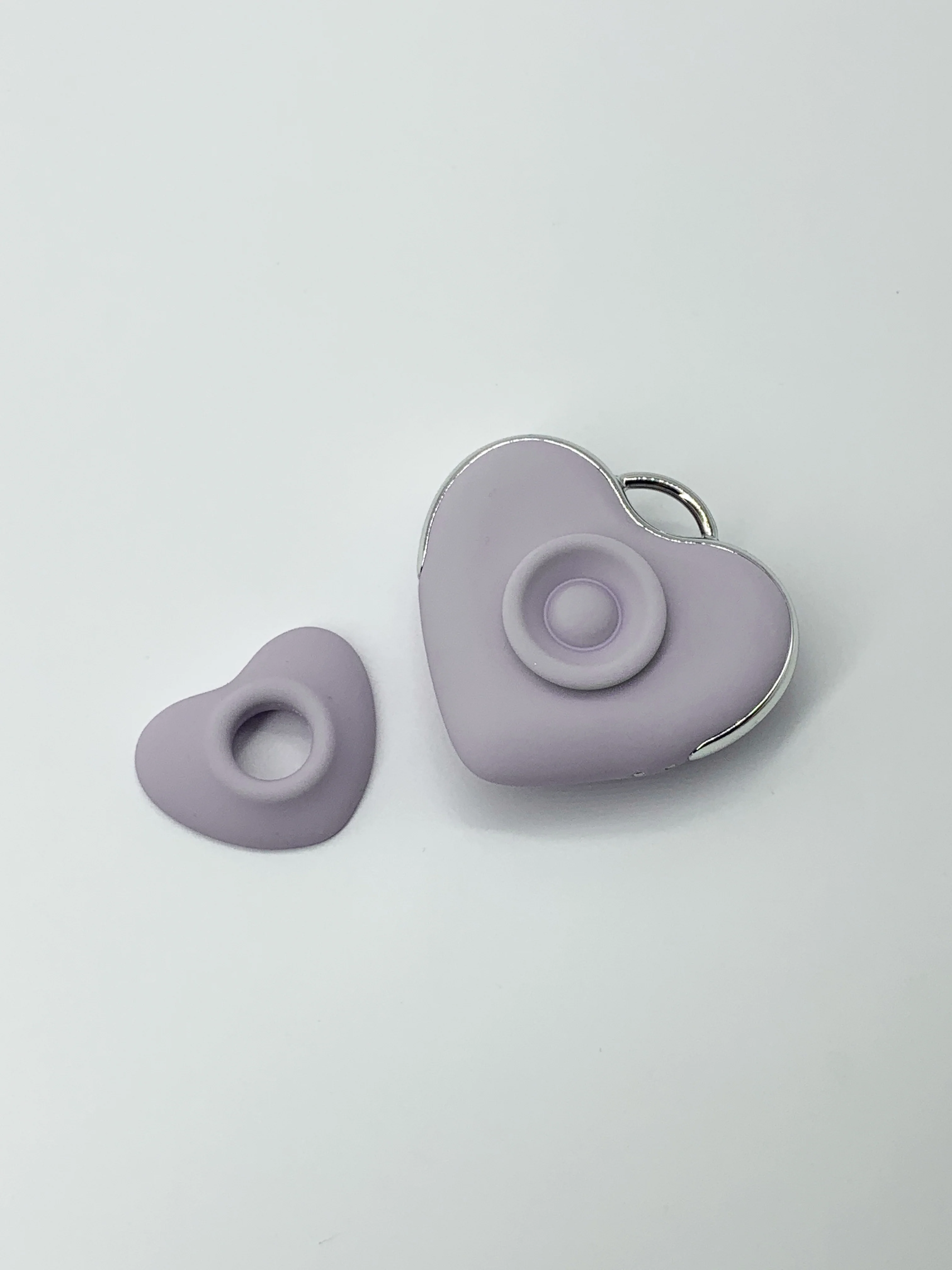 Le Heart Suction Vibe in Purple - Image 7