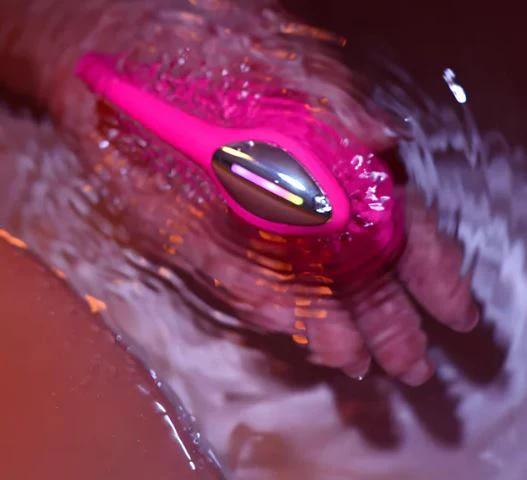 Lovense Lush 4 Bluetooth App-Controlled G-Spot Egg Vibrator - Image 4