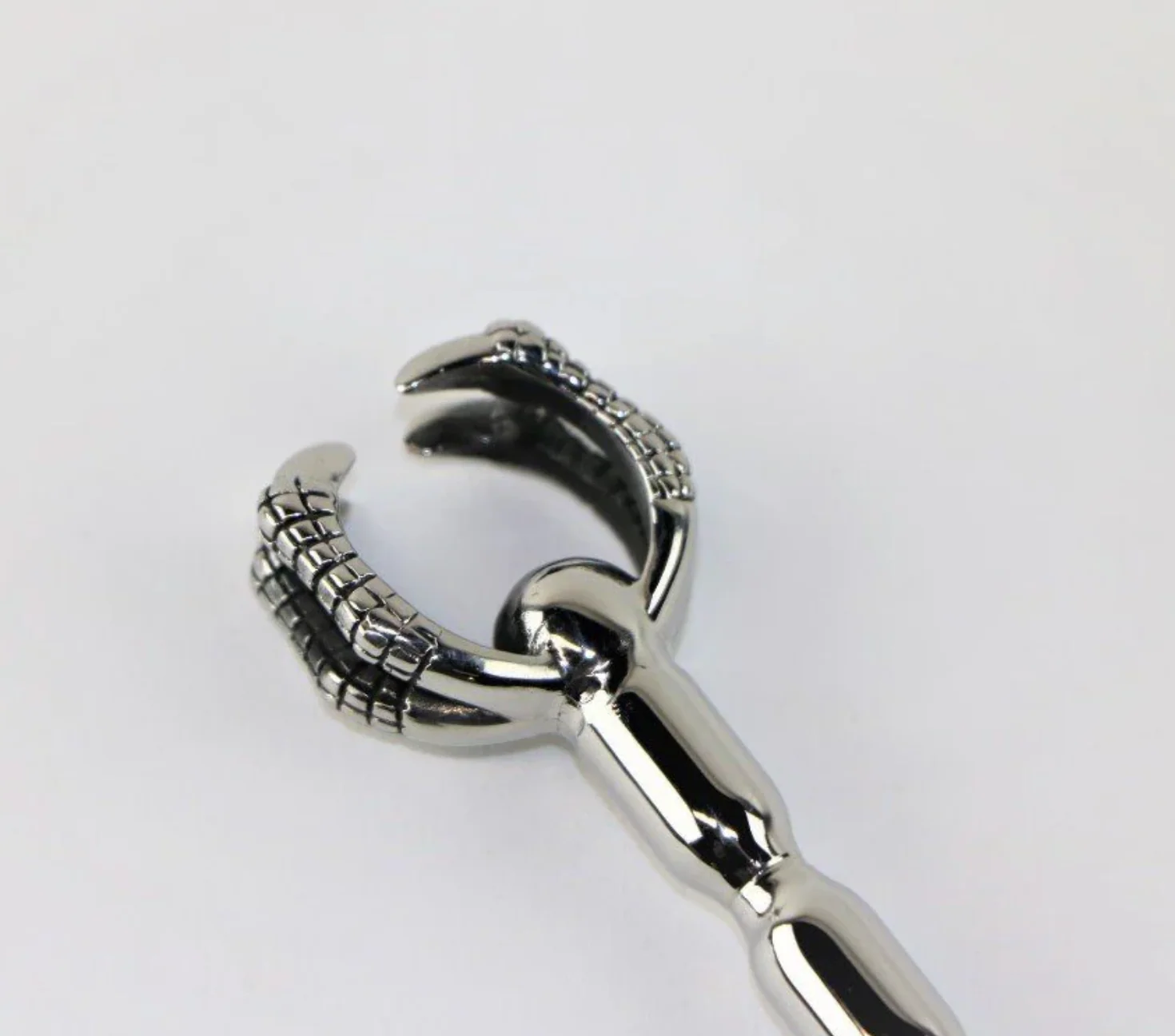 STAINLESS STEEL DRAGON-CLAW URETHRAL SOUND PENIS PLUG - Image 3