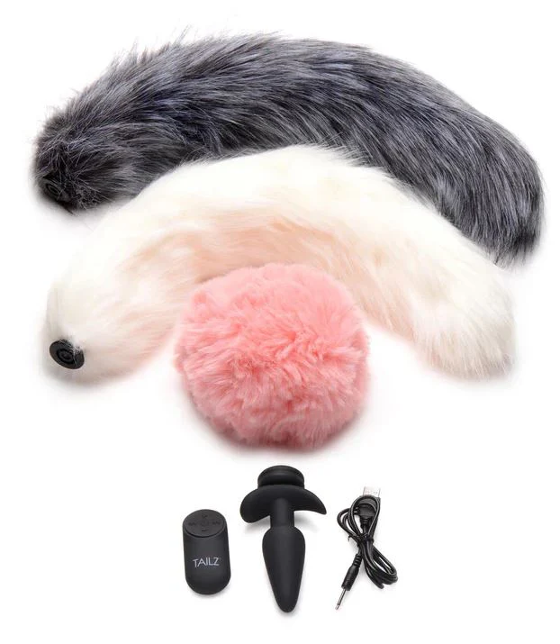 Tailz Vibrating Anal Plug & 3 Tails With Remote Control - Image 13